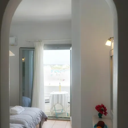 Zanneta's House ナウサ